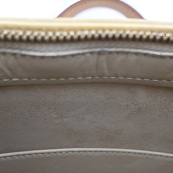 LOUIS VUITTON Houston Shoulder Bag Monogram Vernis Leather Beige M91004 33KB642 - Picture 8 of 16